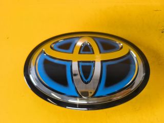 bontott TOYOTA CAMRY Első Embléma