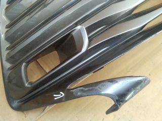 bontott TOYOTA CAMRY Első Lökhárító Alsó Középső Díszrács