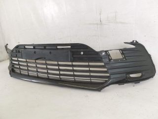 bontott TOYOTA CAMRY Első Lökhárító Alsó Középső Díszrács