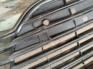 bontott TOYOTA CAMRY Első Lökhárító (Részeivel)