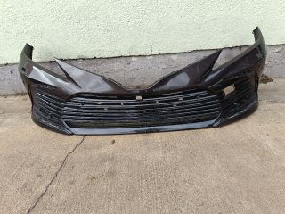 bontott TOYOTA CAMRY Első Lökhárító (Részeivel)