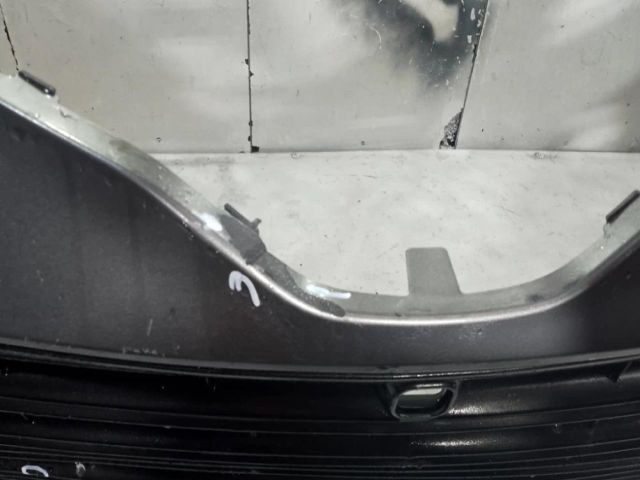 bontott TOYOTA CAMRY Első Lökhárító (Üresen)