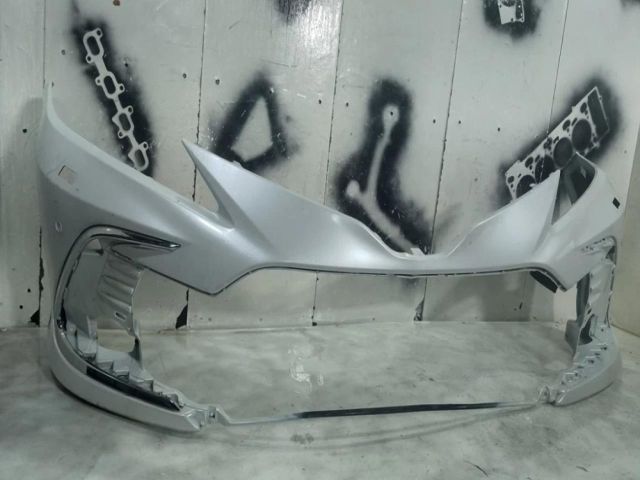 bontott TOYOTA CAMRY Első Lökhárító (Üresen)