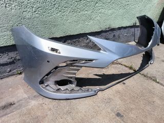bontott TOYOTA CAMRY Első Lökhárító (Üresen)