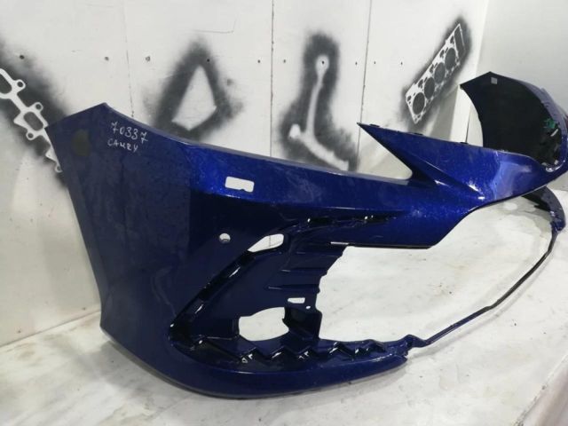 bontott TOYOTA CAMRY Első Lökhárító (Üresen)