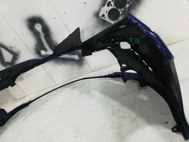 bontott TOYOTA CAMRY Első Lökhárító (Üresen)