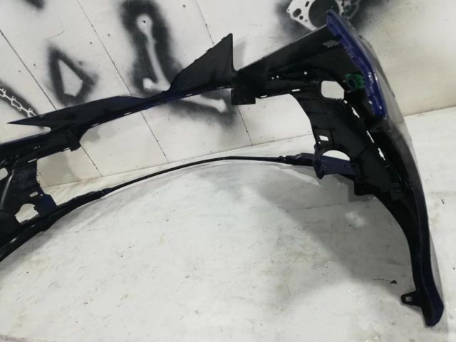 bontott TOYOTA CAMRY Első Lökhárító (Üresen)