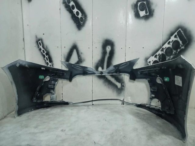 bontott TOYOTA CAMRY Első Lökhárító (Üresen)