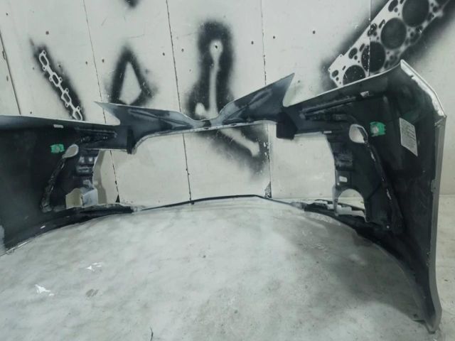 bontott TOYOTA CAMRY Első Lökhárító (Üresen)