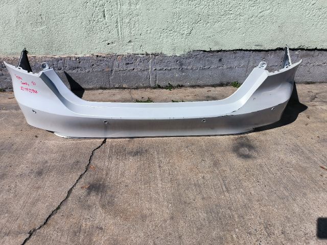 bontott TOYOTA CAMRY Hátsó Lökhárító (Részeivel)