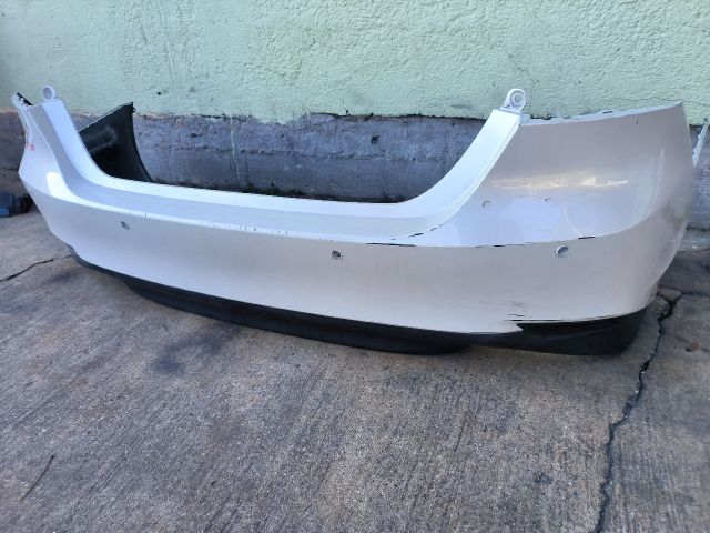 bontott TOYOTA CAMRY Hátsó Lökhárító (Üresen)