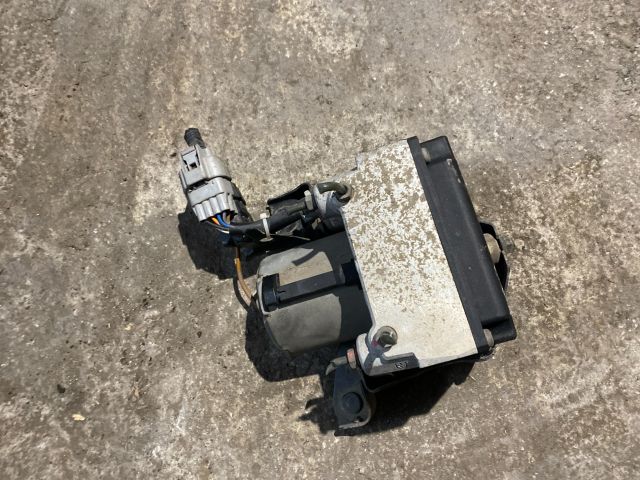 bontott TOYOTA CARINA ABS Kocka