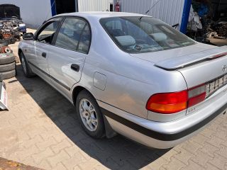 bontott TOYOTA CARINA Bal első Rugó