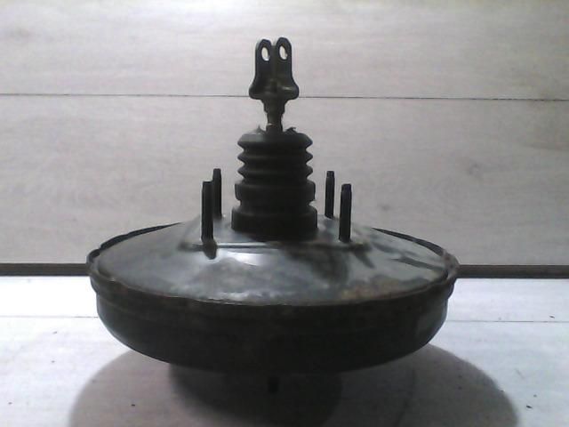 bontott TOYOTA CARINA Fékrásegítő