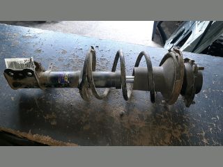 bontott TOYOTA CARINA Bal első Gólyaláb (Lengécsillapító, Rugó)