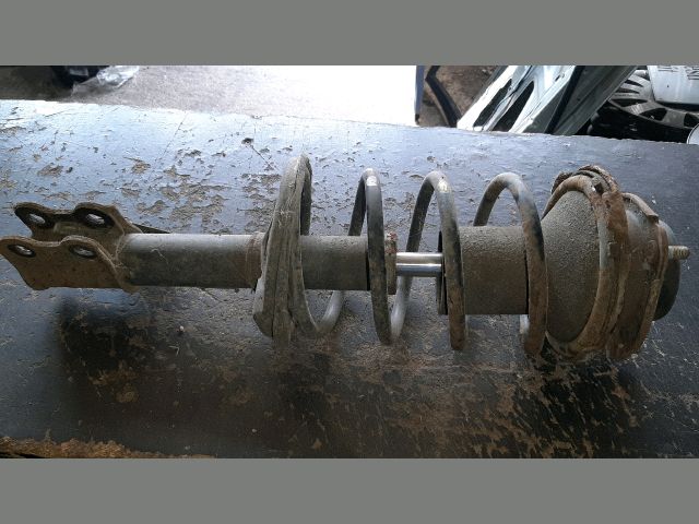 bontott TOYOTA CARINA Bal első Gólyaláb (Lengécsillapító, Rugó)