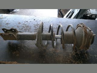 bontott TOYOTA CARINA Bal első Gólyaláb (Lengécsillapító, Rugó)