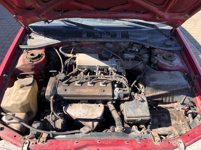 bontott TOYOTA CARINA Bal első Gólyaláb (Lengécsillapító, Rugó)