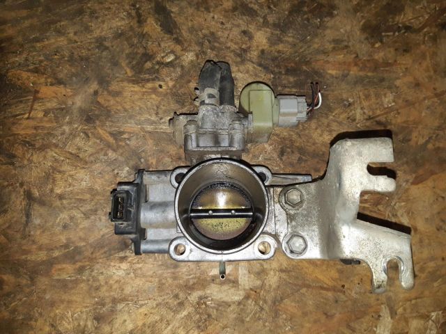 bontott TOYOTA CARINA Fojtószelep (Elektromos)