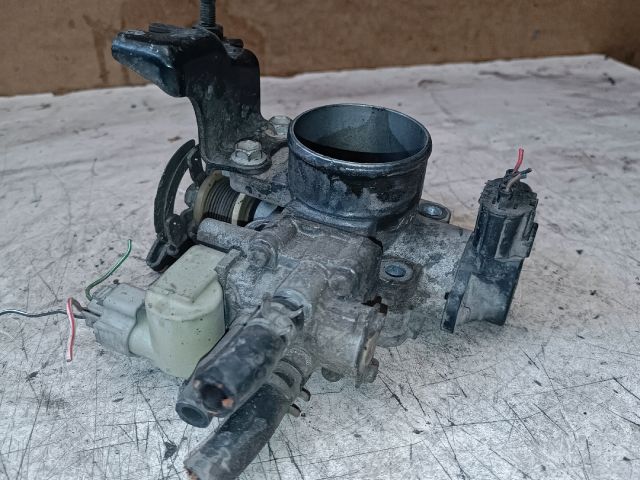 bontott TOYOTA CARINA Fojtószelep (Mechanikus)