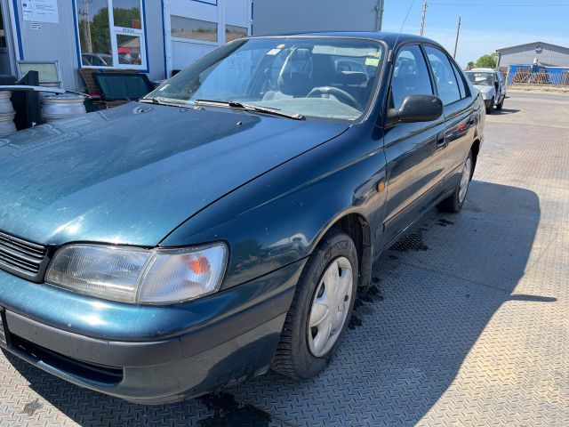 bontott TOYOTA CARINA Homlokfal (Üres lemez)