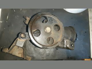 bontott TOYOTA CARINA Kormányszervó Motor (Hidraulikus)