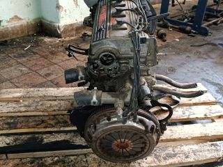 bontott TOYOTA CARINA Motor (Fűzött blokk hengerfejjel)