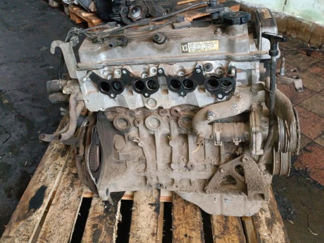 bontott TOYOTA CARINA Motor (Fűzött blokk hengerfejjel)