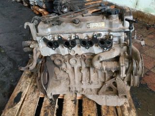 bontott TOYOTA CARINA Motorblokk (Fűzött)