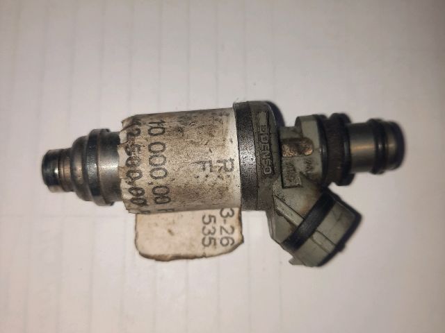 bontott TOYOTA CARINA Porlasztó (1 db)