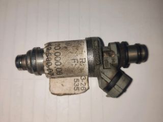 bontott TOYOTA CARINA Porlasztó (1 db)