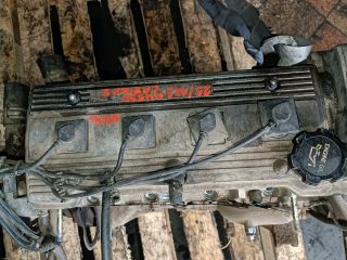 bontott TOYOTA CARINA Szelepfedél