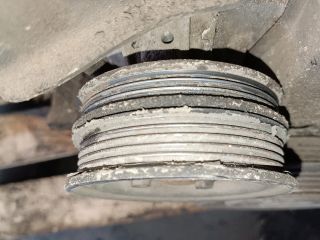 bontott TOYOTA CARINA Vízpumpa Szíjtárcsa