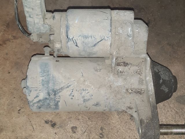 bontott TOYOTA CARINA Önindító