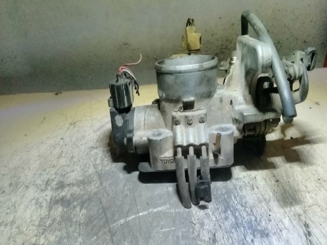 bontott TOYOTA CARINA Fojtószelep (Mechanikus)