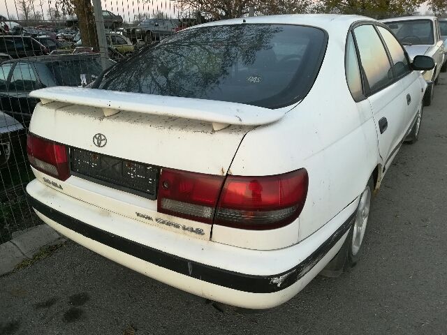 bontott TOYOTA CARINA Jobb első Kerékagy