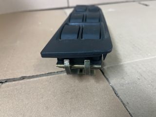 bontott TOYOTA CARINA Ablakemelő Kapcsoló Négyes / Kettes