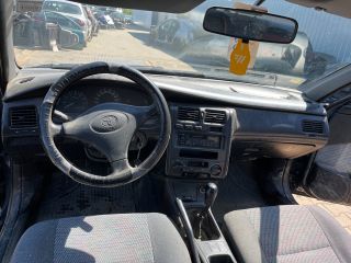 bontott TOYOTA CARINA Bal első Ajtózár