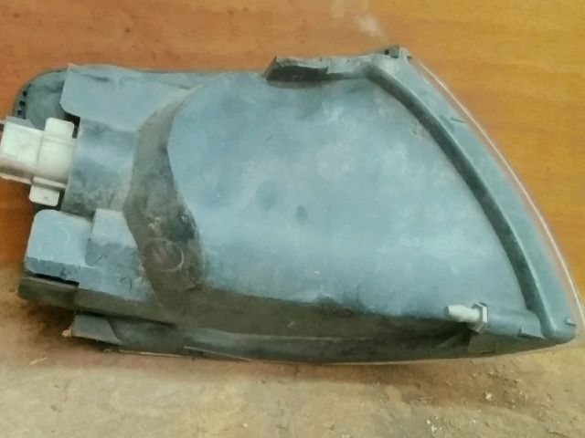 bontott TOYOTA CARINA Bal első Irányjelző