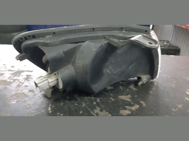 bontott TOYOTA CARINA Bal első Irányjelző