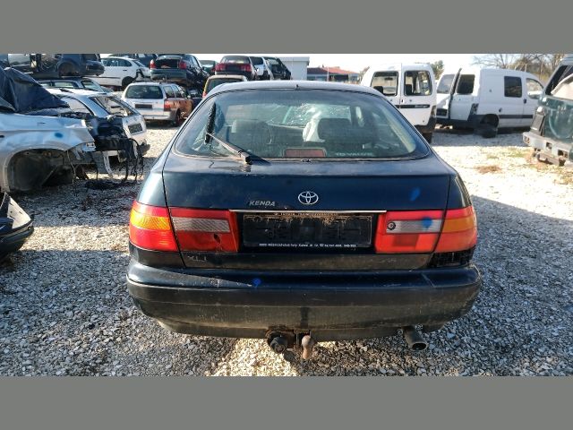 bontott TOYOTA CARINA Bal hátsó Ajtó (Üres lemez)