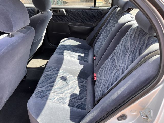 bontott TOYOTA CARINA Bal Napellenző