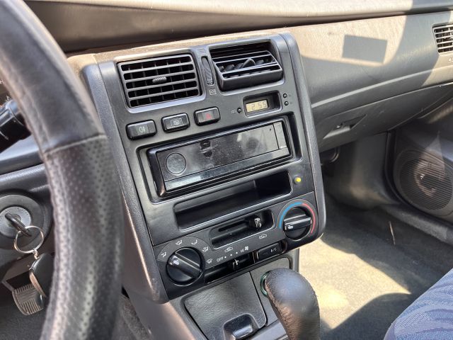 bontott TOYOTA CARINA Bal Napellenző