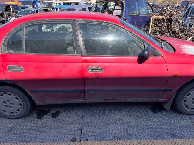 bontott TOYOTA CARINA Csomagtérajtó (Részeivel)