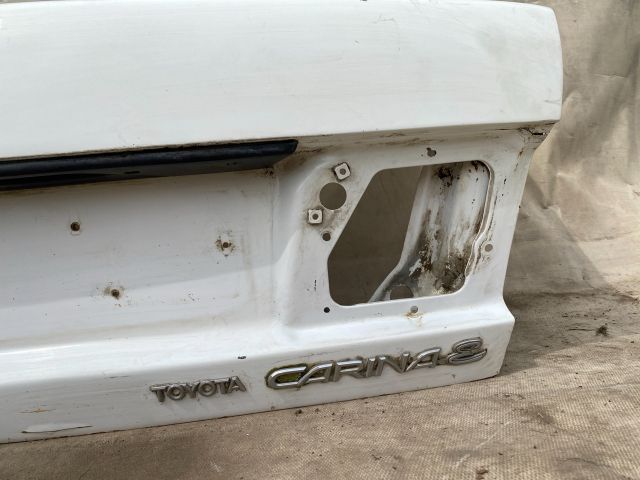 bontott TOYOTA CARINA Csomagtérajtó (Üres lemez)