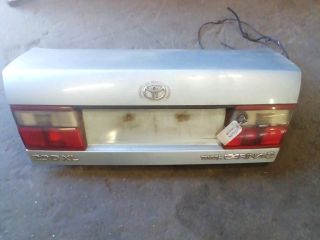 bontott TOYOTA CARINA Csomagtérajtó (Üres lemez)