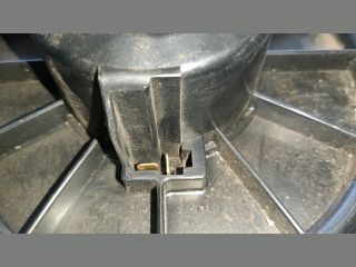 bontott TOYOTA CARINA Fűtőmotor (Nem klímás)