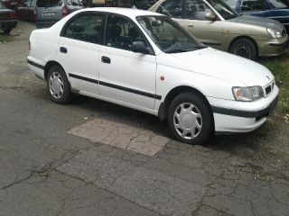 bontott TOYOTA CARINA Jobb első Ajtó (Üres lemez)