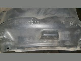 bontott TOYOTA CARINA Jobb első Első Dobbetét (Kerékjárati, Műanyag)