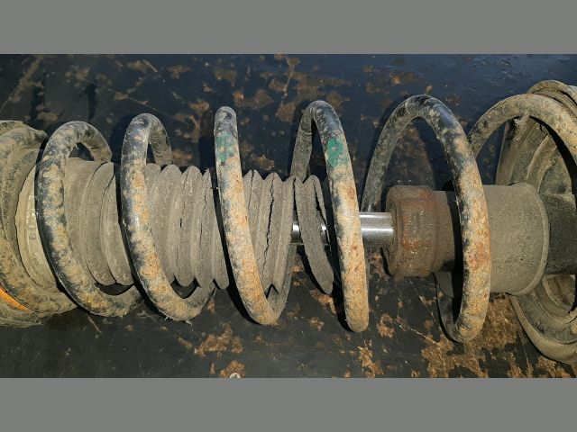 bontott TOYOTA CARINA Jobb hátsó Gólyaláb (Lengécsillapító, Rugó)